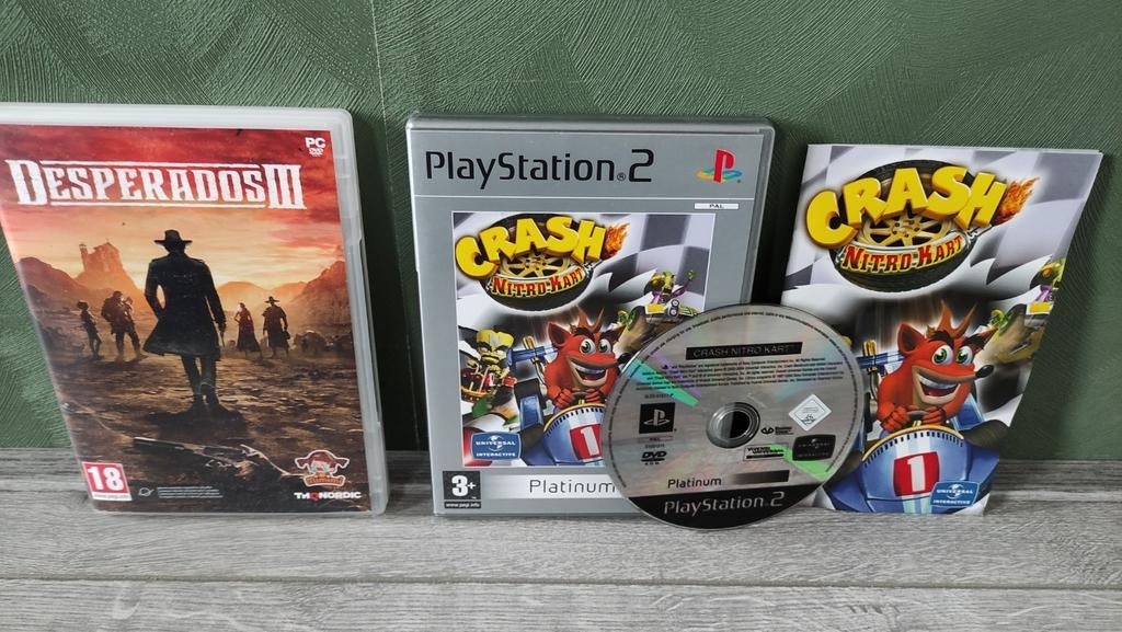 Crash nitro kart platinum Ps2 en gratis desperados 3 pc game, Spelcomputers en Games, Games | Sony PlayStation 2, 1 speler, Racen en Vliegen