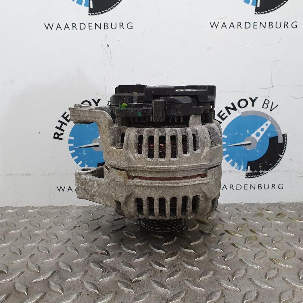 OPEL CORSA 1.4-16V Silverline  DYNAMO 2005, Gebruikt, -, -, Ophalen of Verzenden