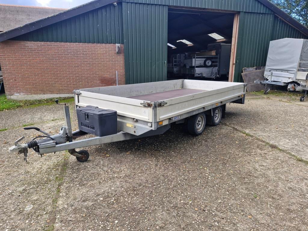 Saris aanhangwagen 2700kg, Ophalen, Gebruikt