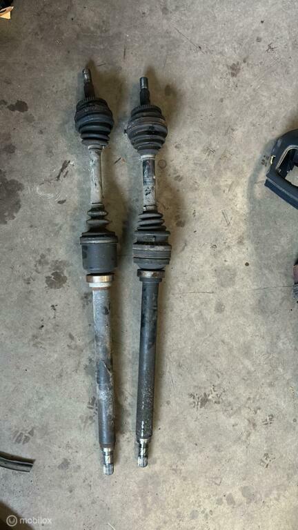 Aandrijfas Volvo 850 ('91-'96), Ophalen of Verzenden, Gebruikt, Volvo