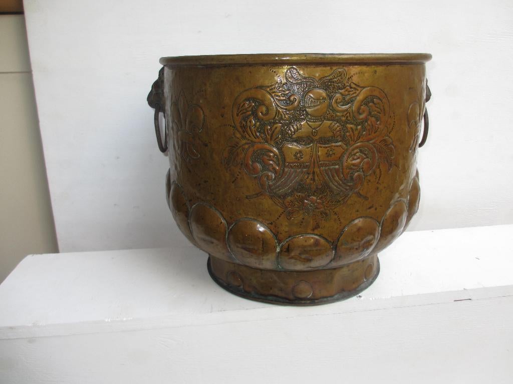 grote Antieke koperen plantenbak of houtbak  met Wapen 37cm, Ophalen of Verzenden
