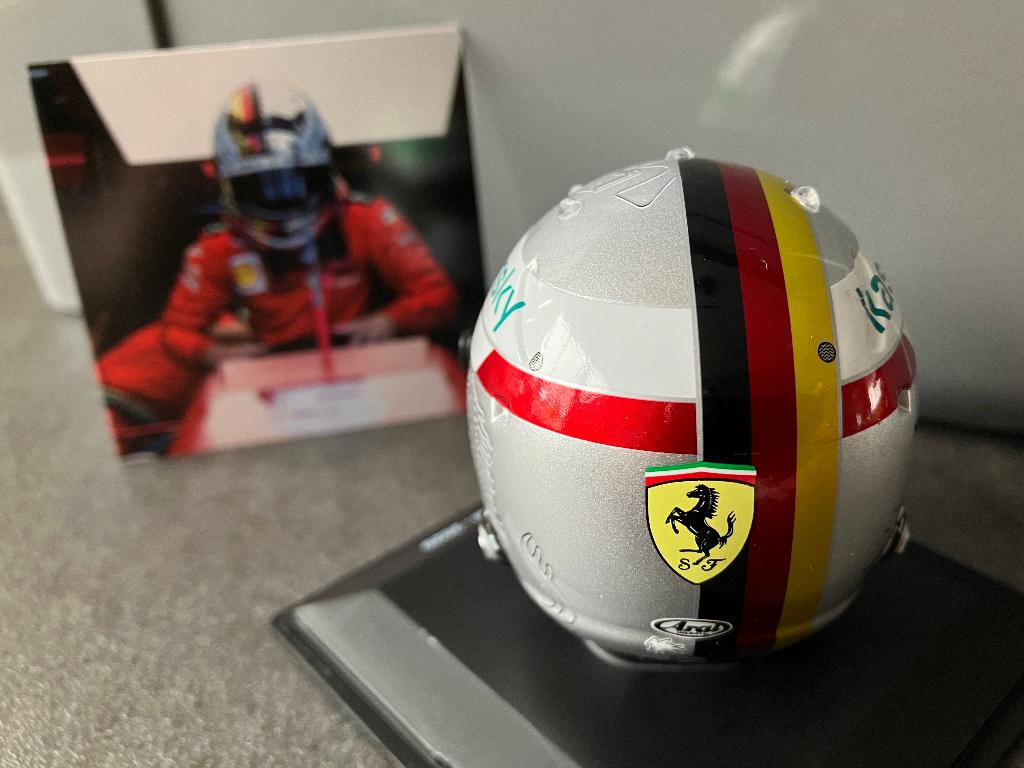 ✅ Sebastian Vettel 1:5 helm 2020 Italië GP Ferrari SF1000, Ophalen of Verzenden, Nieuw, Formule 1