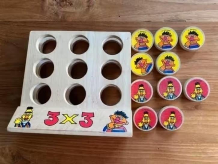 3 op een rij - Sesamstraat ( educatief spel van hout), Kinderen en Baby's, Speelgoed | Houten speelgoed, Ophalen of Verzenden