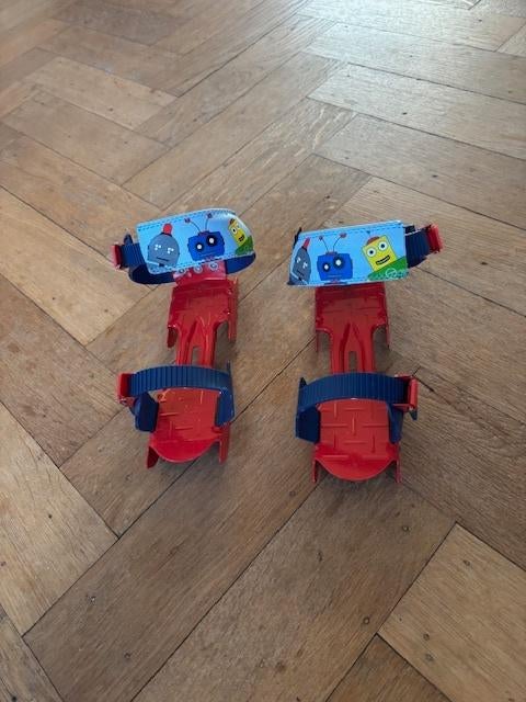 Verstelbare glij ijzers waar je met eigen schoen ingaatNIEUW, Ophalen of Verzenden, Nieuw, Overige typen, Overige merken