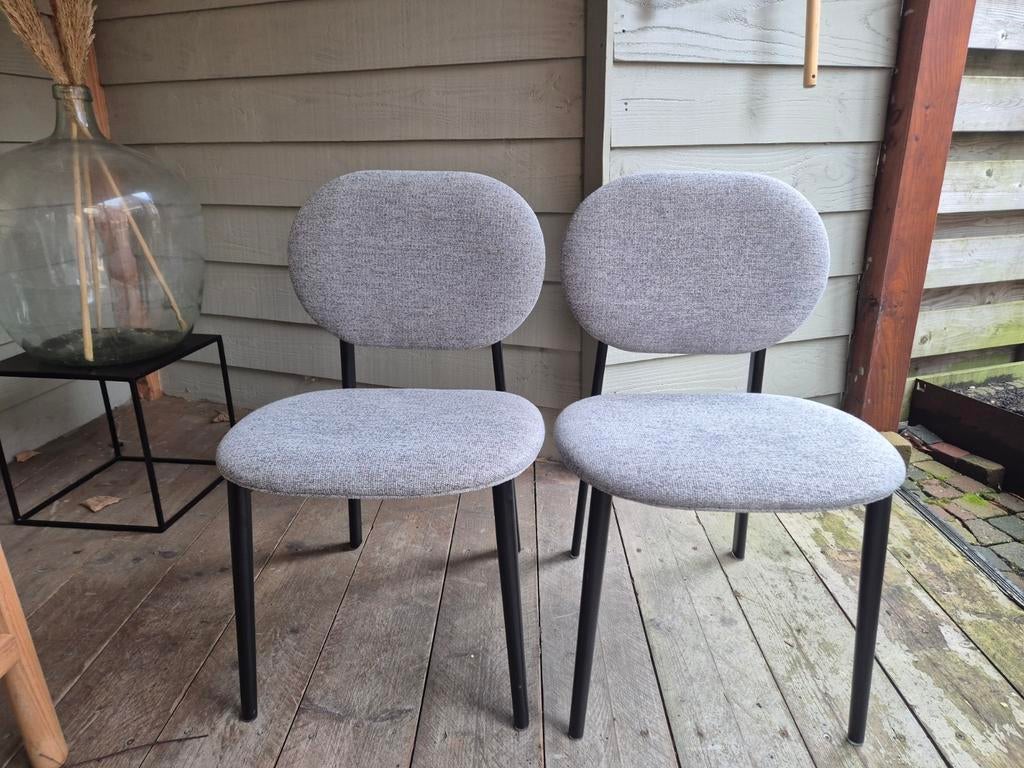 Twee Zuiver stoelen - grijs/zwart, Ophalen, Twee, Zo goed als nieuw, Stof