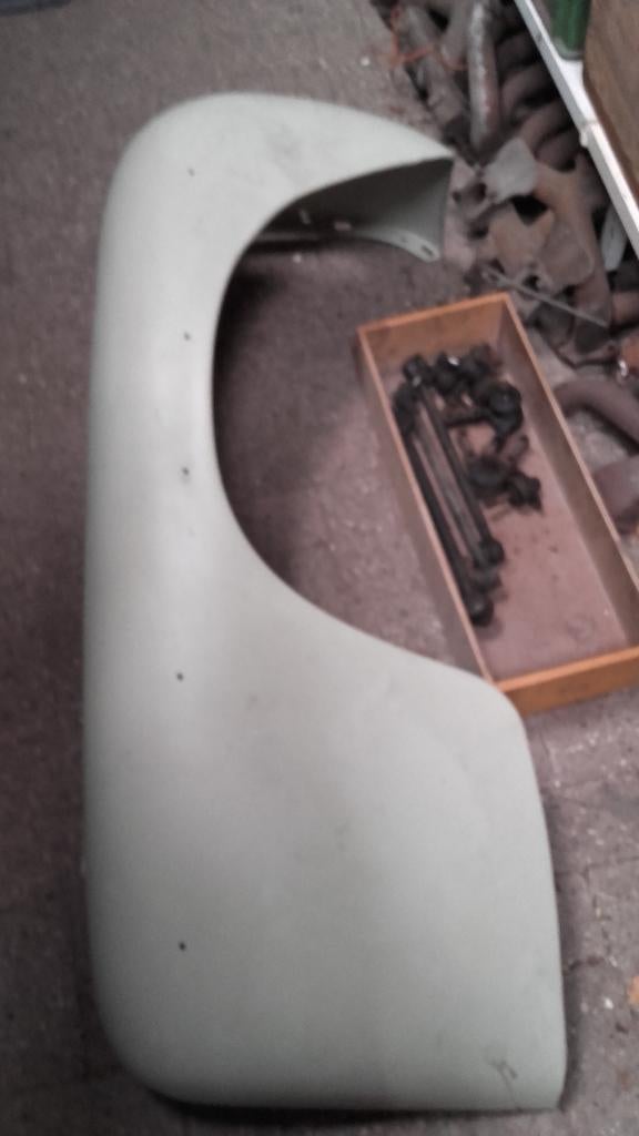 Volvo:Katterug, Duett,Amazone,Combi,140/164, Gebruikt, Ophalen of Verzenden, Spatbord, Volvo