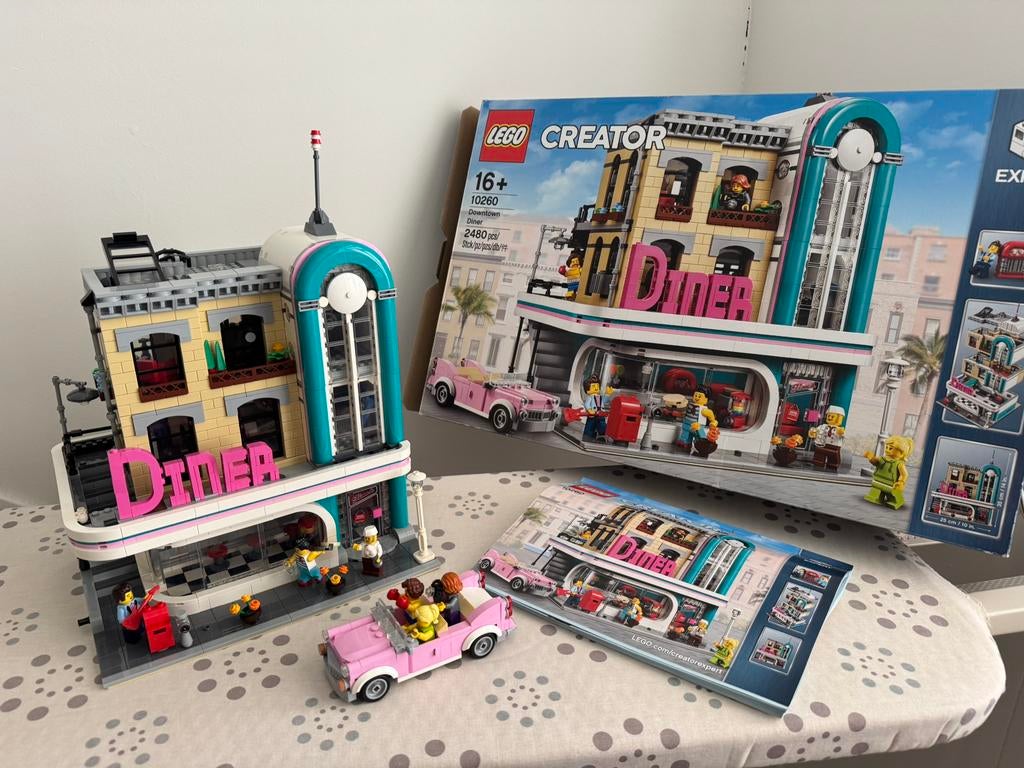 LEGO Creator Expert - Downtown Diner - 10260, Kinderen en Baby's, Speelgoed | Duplo en Lego, Ophalen, Zo goed als nieuw