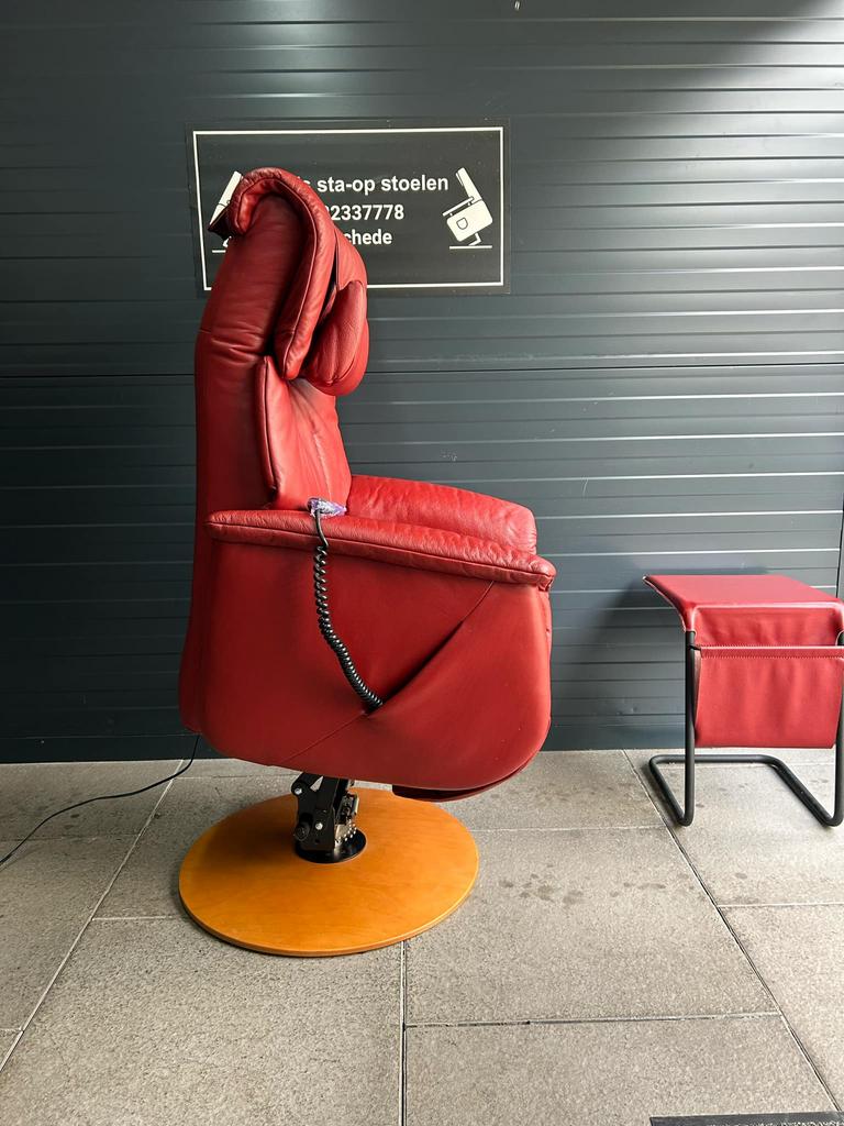 Sta op stoel merk prominent, Minder dan 75 cm, Leer, Ophalen of Verzenden, Zo goed als nieuw