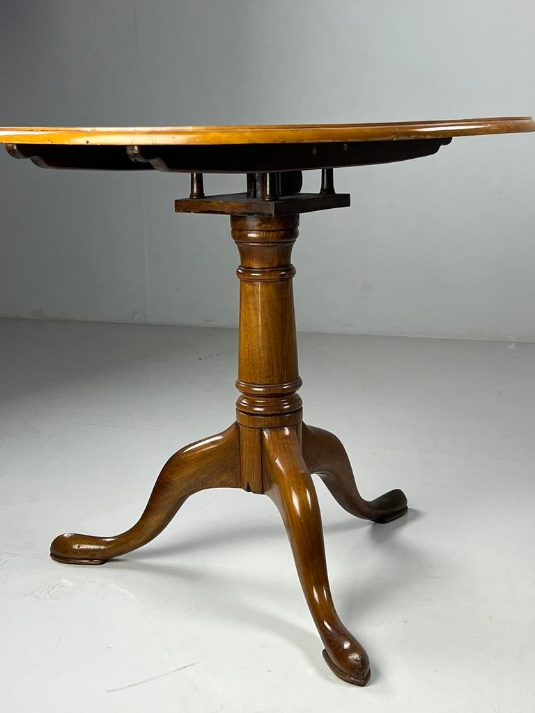 Tilt top tafel ingelegd engels antiek, Antiek en Kunst, Ophalen