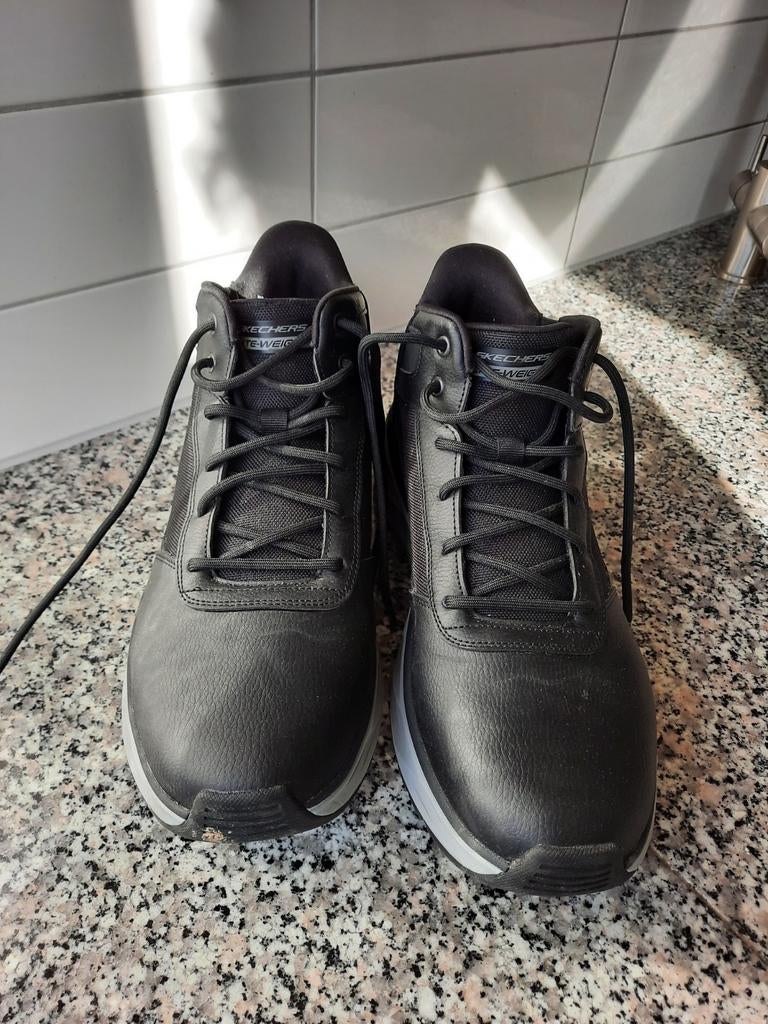 Skechers Swift fit maat 44, Ophalen, Zo goed als nieuw