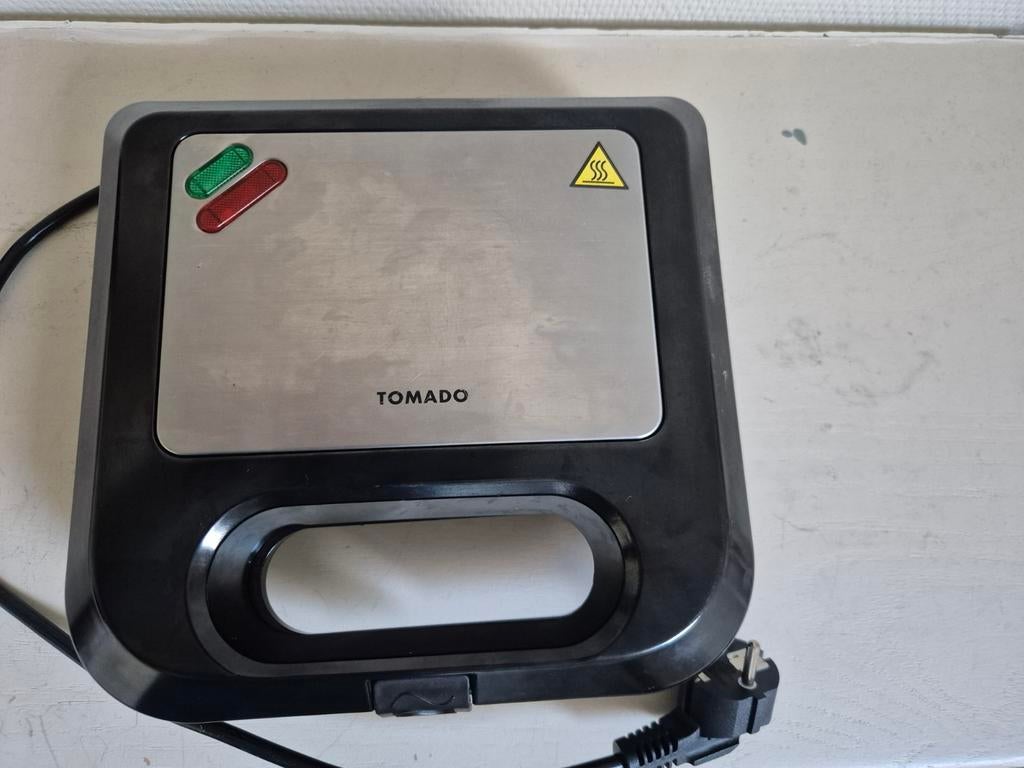 Klein tosti ijzer Tomado, Witgoed en Apparatuur, Ophalen, Gebruikt