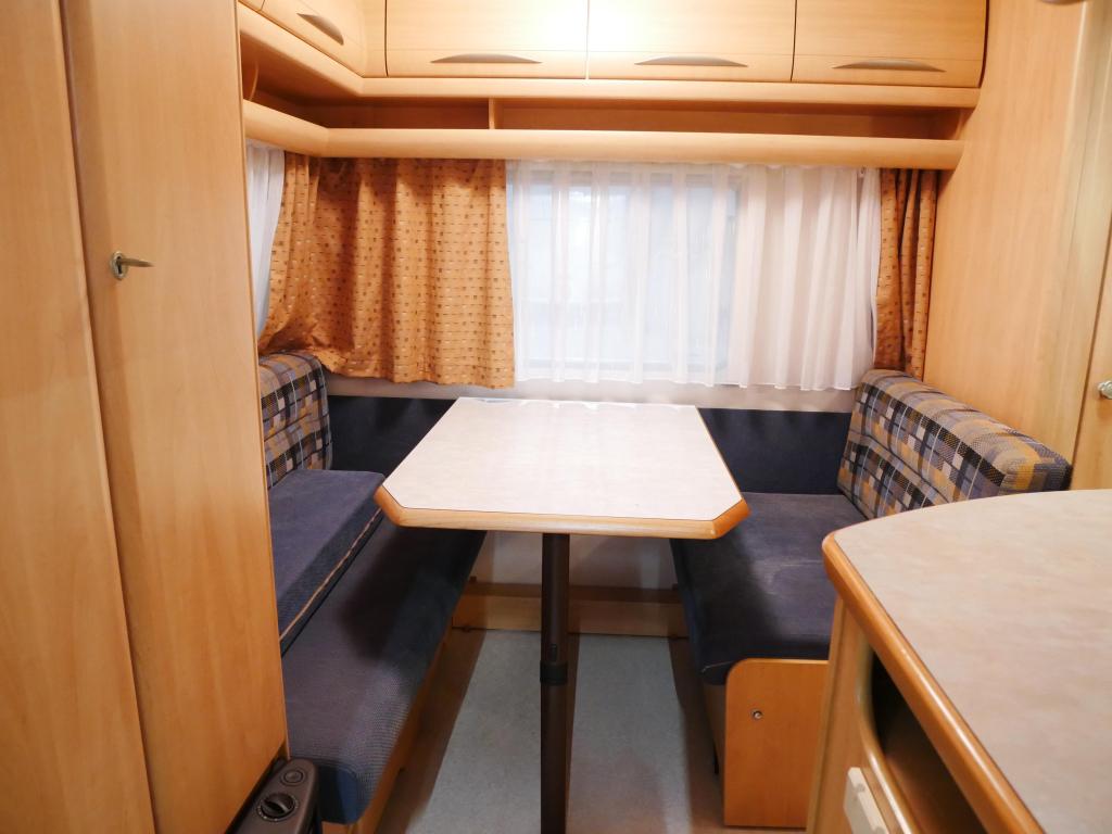 Fendt Saphir 450 QB incl. fietsenrek, Caravans en Kamperen, Caravans, Niet ingevuld, Bedrijf, 750 - 1000 kg, Schokbreker