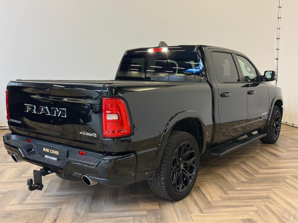 Dodge RAM 1500 3.0 HURRICANE 4x4 Crew Cab Laramie|PANO|NW TY, Auto's, Automaat, Gebruikt, 2993 cc, 426 pk