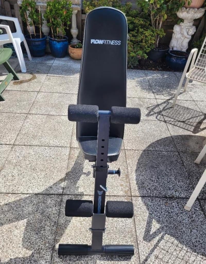 Flow Fitness Opvouwbare Multi Halterbank SMB50, Sport en Fitness, Fitnessmaterialen, Ophalen, Zo goed als nieuw, Buik, Fitnessbank