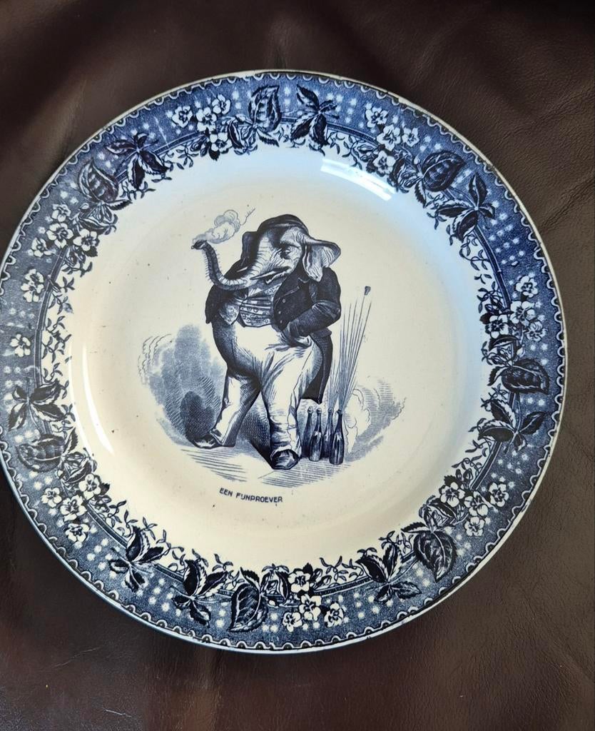 Maastricht bord met olifant, 'Een Fundproever', Ophalen of Verzenden