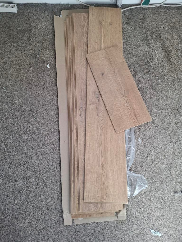 Laminaat, Ophalen, 50 tot 150 cm, 10 tot 30 cm, Hout