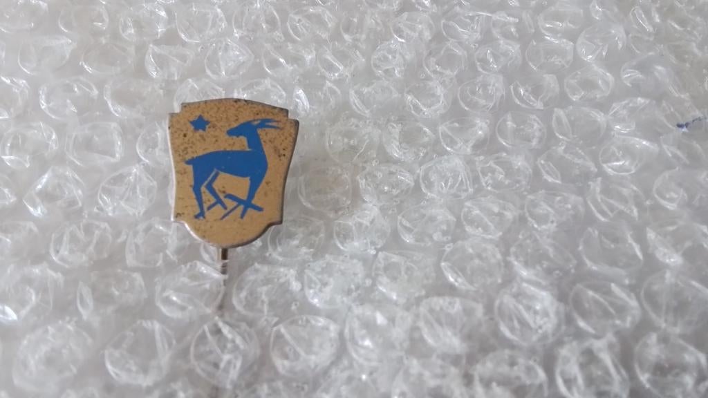 Speldje Hert, Ree, Ophalen of Verzenden, Zo goed als nieuw, Overige onderwerpen