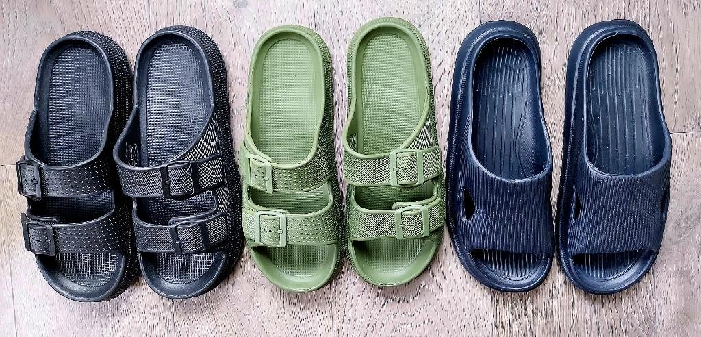 3 paar Slippers Lichtgewicht, mt 44 (alles in 1 koop), Slippers, Zwart, Nieuw, Ophalen of Verzenden