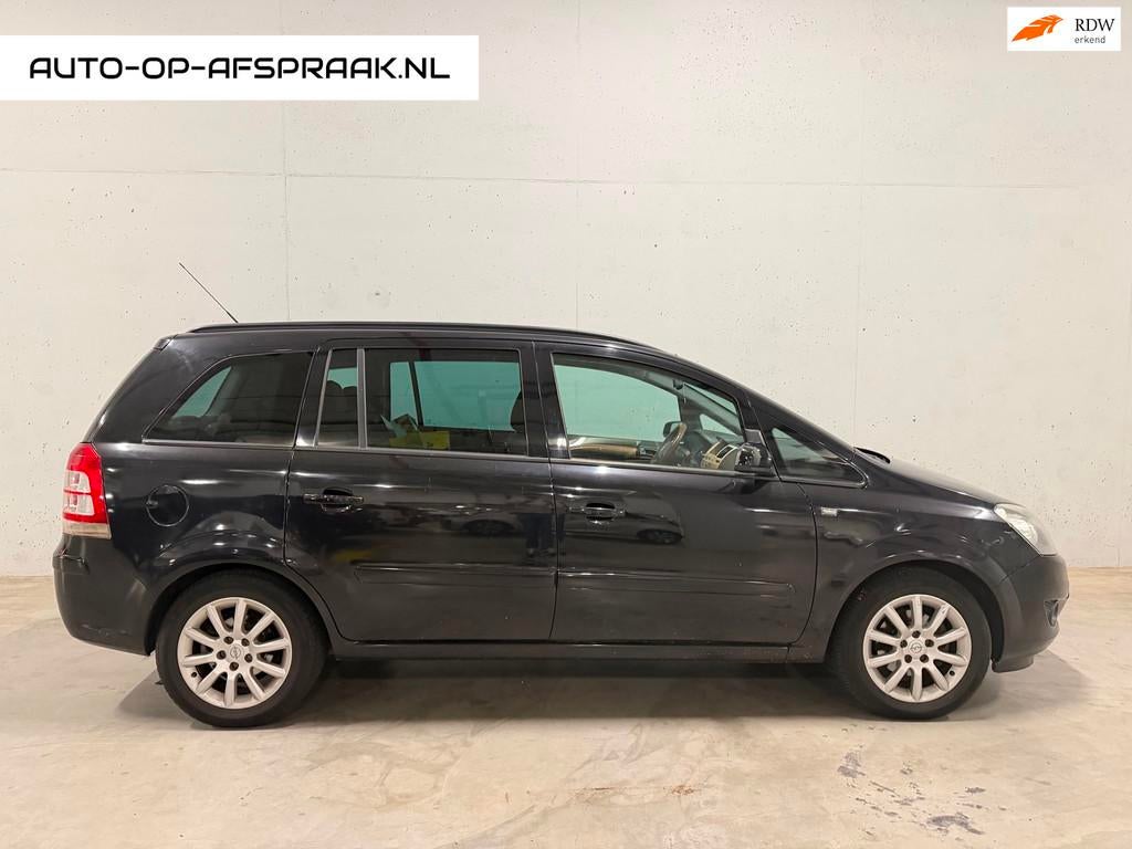Opel Zafira 1.6 Temptation 7p Leer Cruise Clima Cruise APK N, Auto's, Opel, Voorwielaandrijving, Gebruikt, 4 cilinders, Zwart