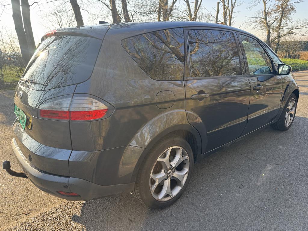Ford S-Max 2.0-16V RIJKLAAR (bj 2007), Voorwielaandrijving, 145 pk, Gebruikt, 4 cilinders