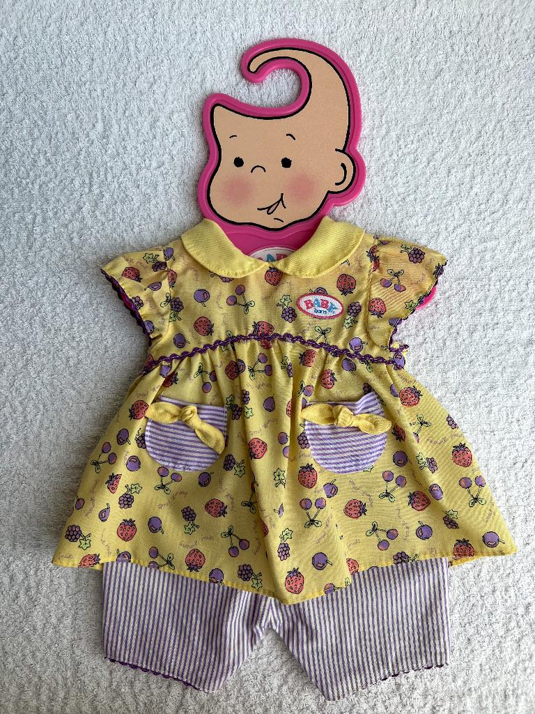 Baby born exclusief kledingsetje nieuw!, Kinderen en Baby's, Speelgoed | Poppen, Ophalen of Verzenden, Nieuw, Babypop