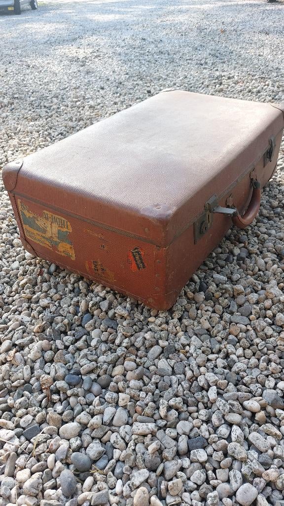 Mooie oude koffer, Antiek en Kunst, Curiosa en Brocante, Ophalen