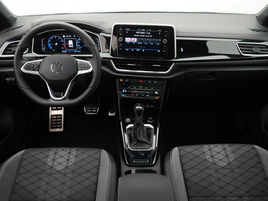 Volkswagen T-Roc 1.5 TSI R-Line DSG | Panoramadak | Navigati, 12 maanden, 1258 kg, Zwart, Leder en Stof