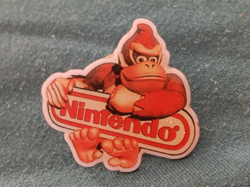 Donkey Kong Nintendo pin. Een verzamel object, Ophalen of Verzenden
