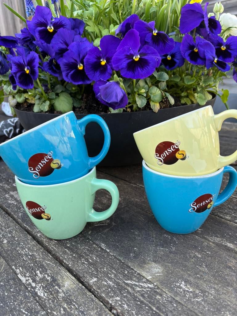 Senseo 4 grote cappuccino mokken, Verzenden, Porselein, Overige stijlen, Kop(pen) en/of Schotel(s)