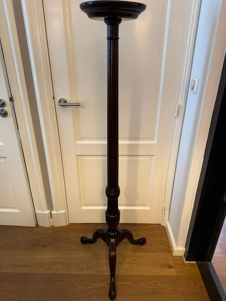 Mooie MAHONIE zuil bloempot standaard 3-poot 150 hoog, Ophalen, Wilms, Zo goed als nieuw, Info@houseofcoco.nl