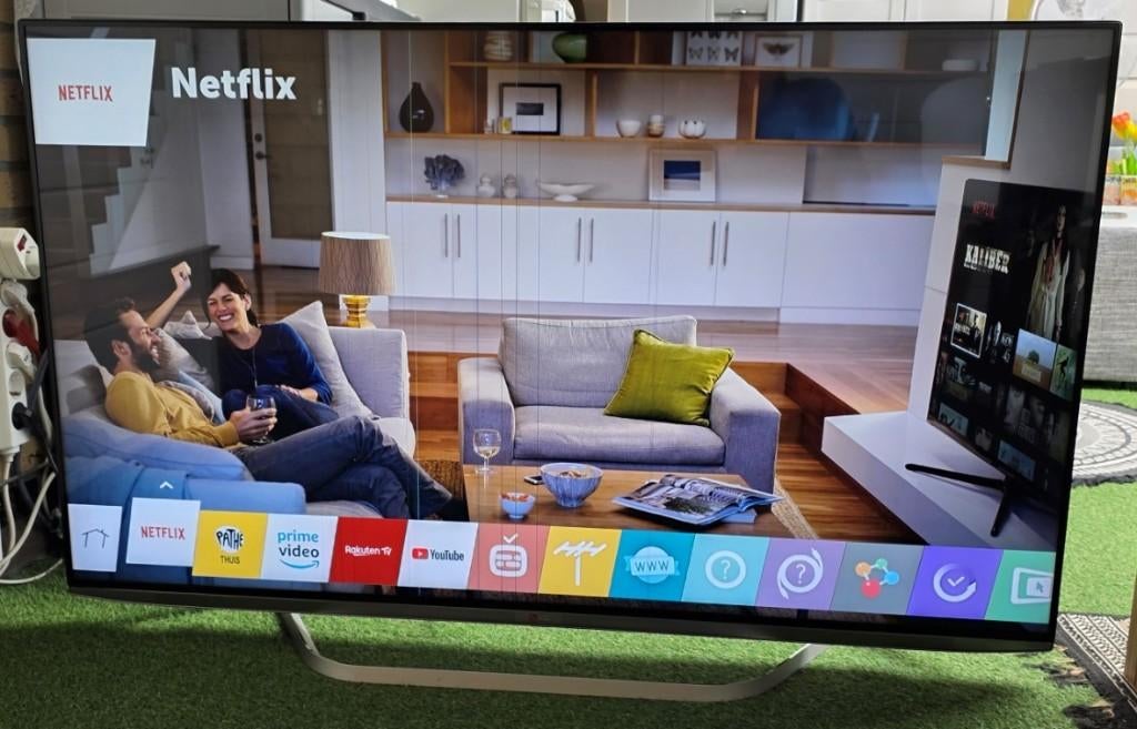 LG 55 inch 140cm 4K Smart TV DEFECT, Ophalen