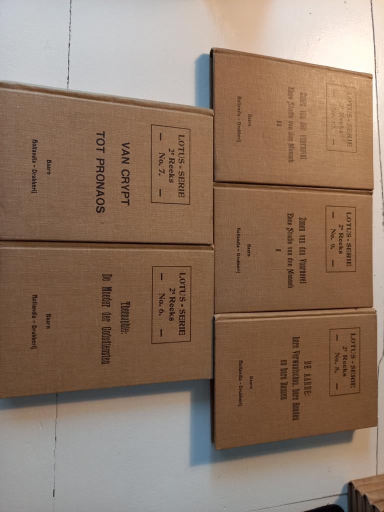 w13 Lotus-Serie 2e Reeks - 10 delen, Boeken, Ophalen of Verzenden, Gelezen