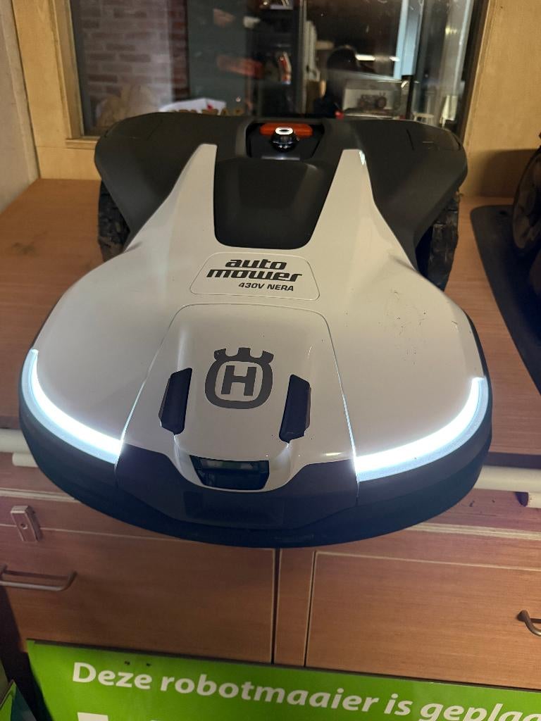 automower husqvarna v nera gps ai camera vanaf 1375 euro