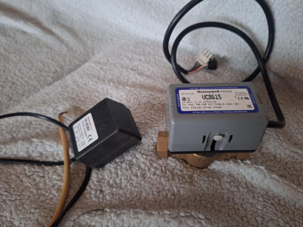 Honeywell Home VC8615 klep, Gebruikt, Minder dan 30 cm, Overige typen, Minder dan 60 cm