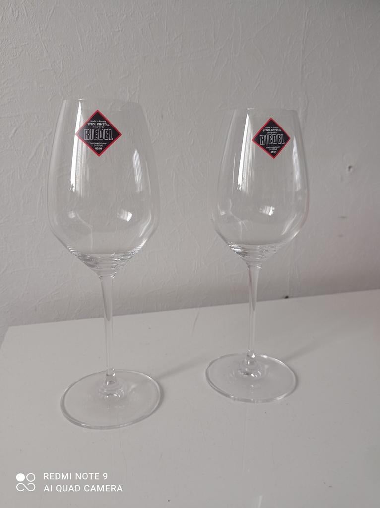 Twee Riedel Tyrol Crystal glazen Made in Australië
Hoogte 24, Ophalen of Verzenden, Zo goed als nieuw, Overige typen