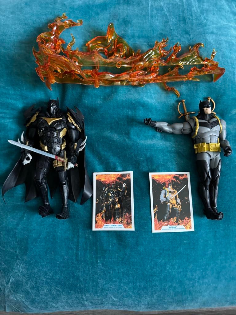 McFarlane DC Multiverse Batman 2-pack met vlam effect, Ophalen of Verzenden, Zo goed als nieuw