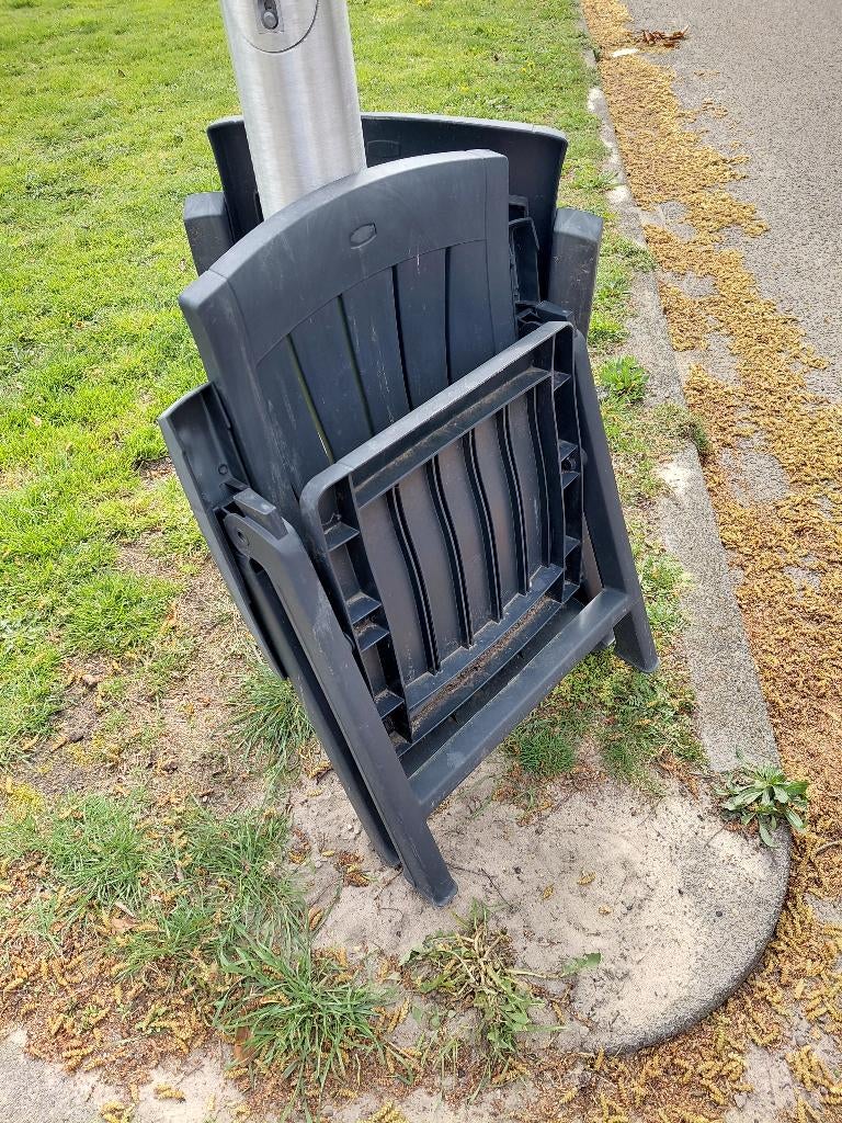 Tuinstoelen verstelbaar 2 stuks Jardin, Ophalen, Gebruikt, Kunststof, Verstelbaar