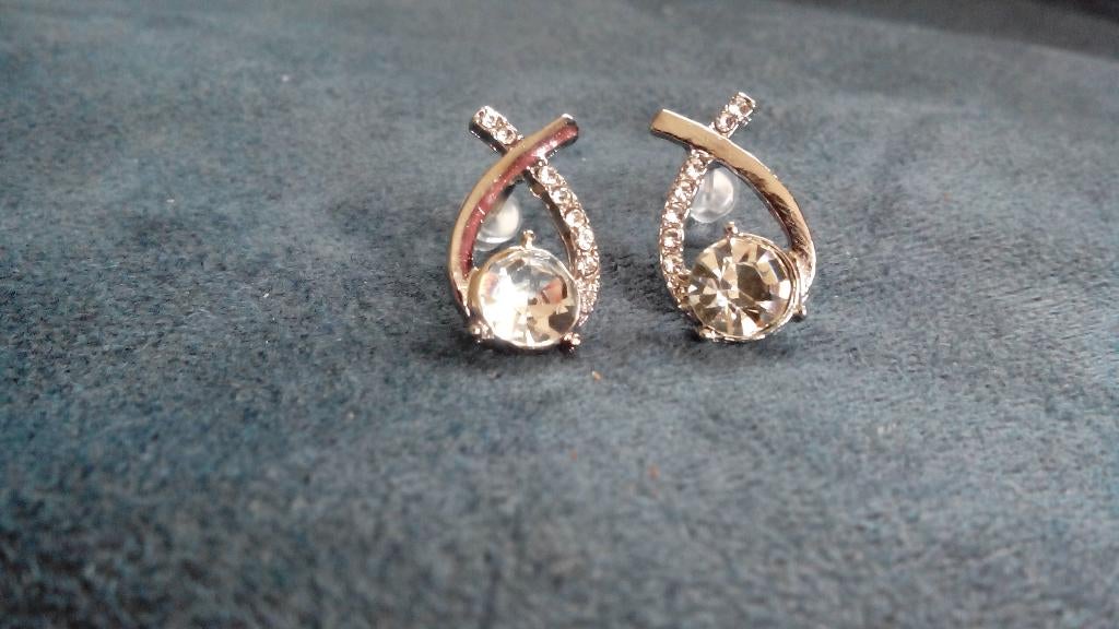 Oorbellen knopjes, zilver-of goudkleurig met zirkonia, Sieraden, Tassen en Uiterlijk, Oorbellen, Zo goed als nieuw, Knopjes of Stekers