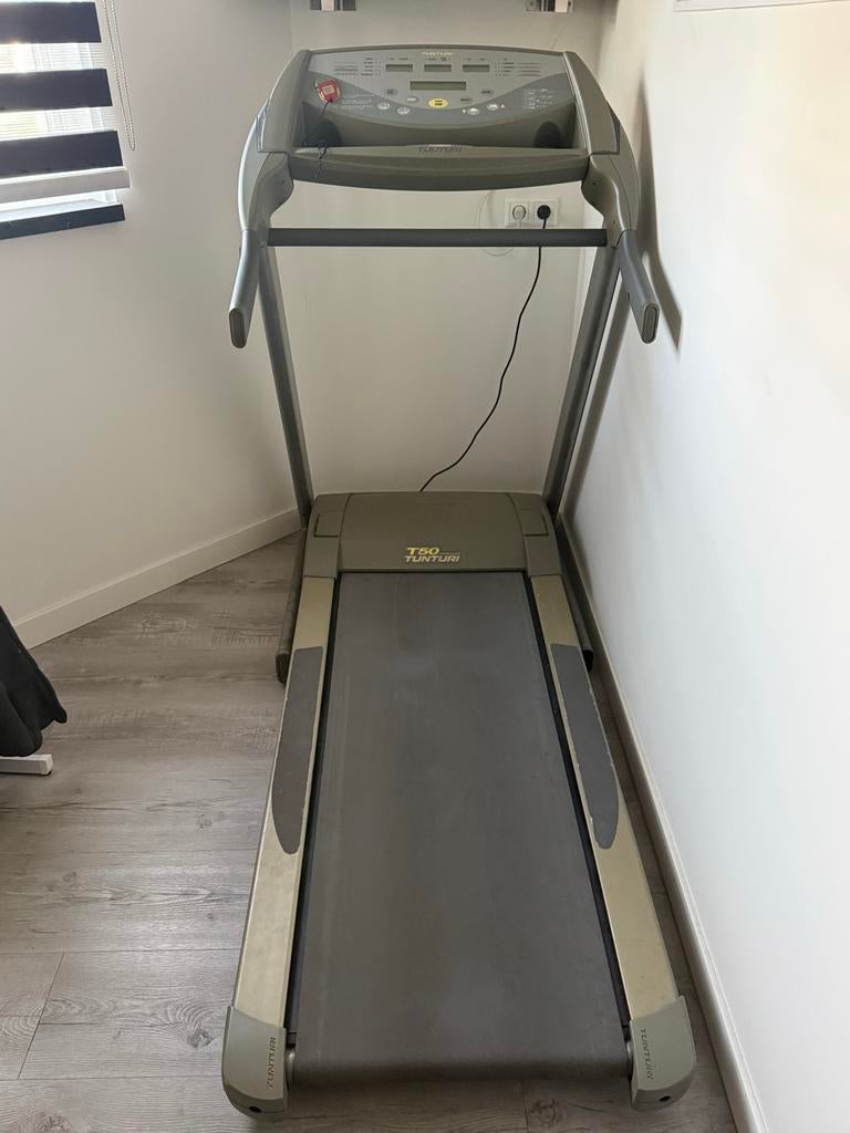 Tunturi T50 Loopband - Perfect voor Thuis Workouts, Ophalen, Gebruikt, Metaal, Loopband