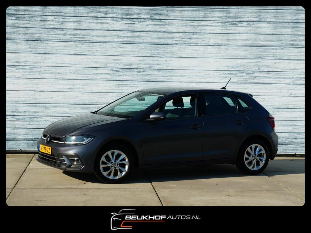 Volkswagen Polo 1.0 TSI Carplay Virtual Parkeersensor Xenon, Voorwielaandrijving, Stof, Gebruikt, 1072 kg