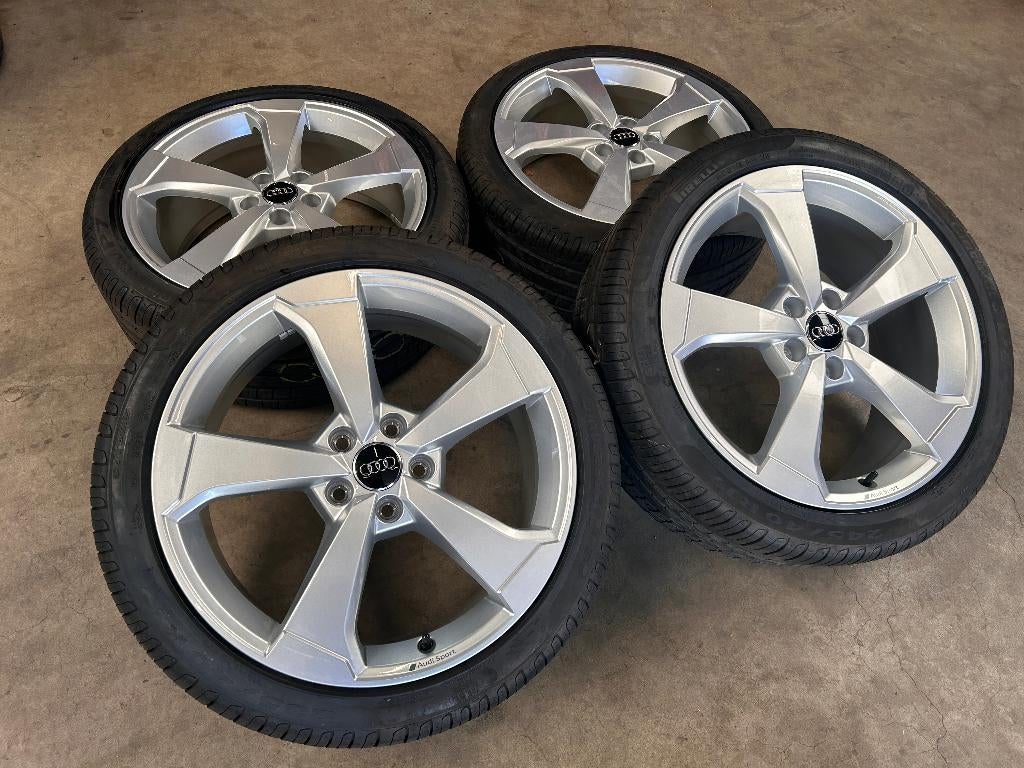 19 inch originele rotor velgen + zomerbanden Audi Q2