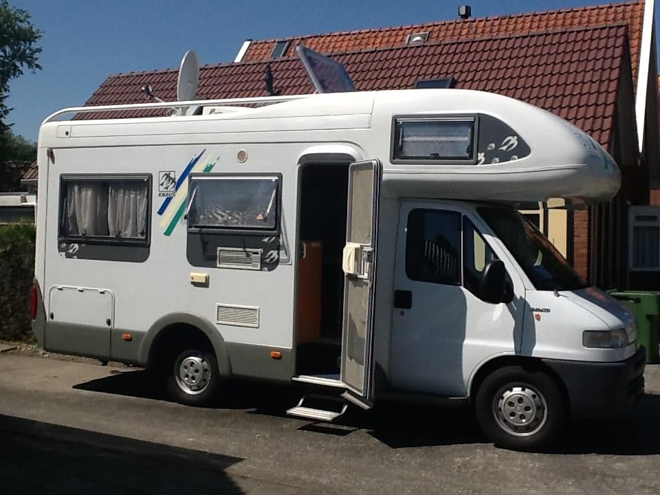 Knaus Traveller Camper 6 personen, Alkoof, Ringverwarming, Fiat, Treinzit