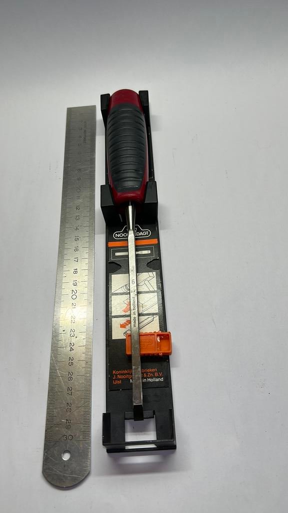 Nieuwe nooitgedagt beitel 6mm, Antiek en Kunst, Antiek | Gereedschap en Instrumenten, Ophalen of Verzenden