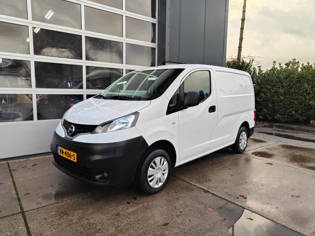 Nissan NV200 1.5 dCi Optima 63dkm! camera airco, Voorwielaandrijving, Euro 5, Gebruikt, 4 cilinders