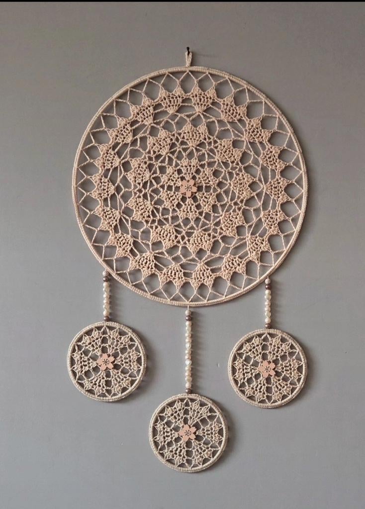 Mooie gehaakte ivoorkleurige mandala 30 cm, Ophalen of Verzenden, Nieuw