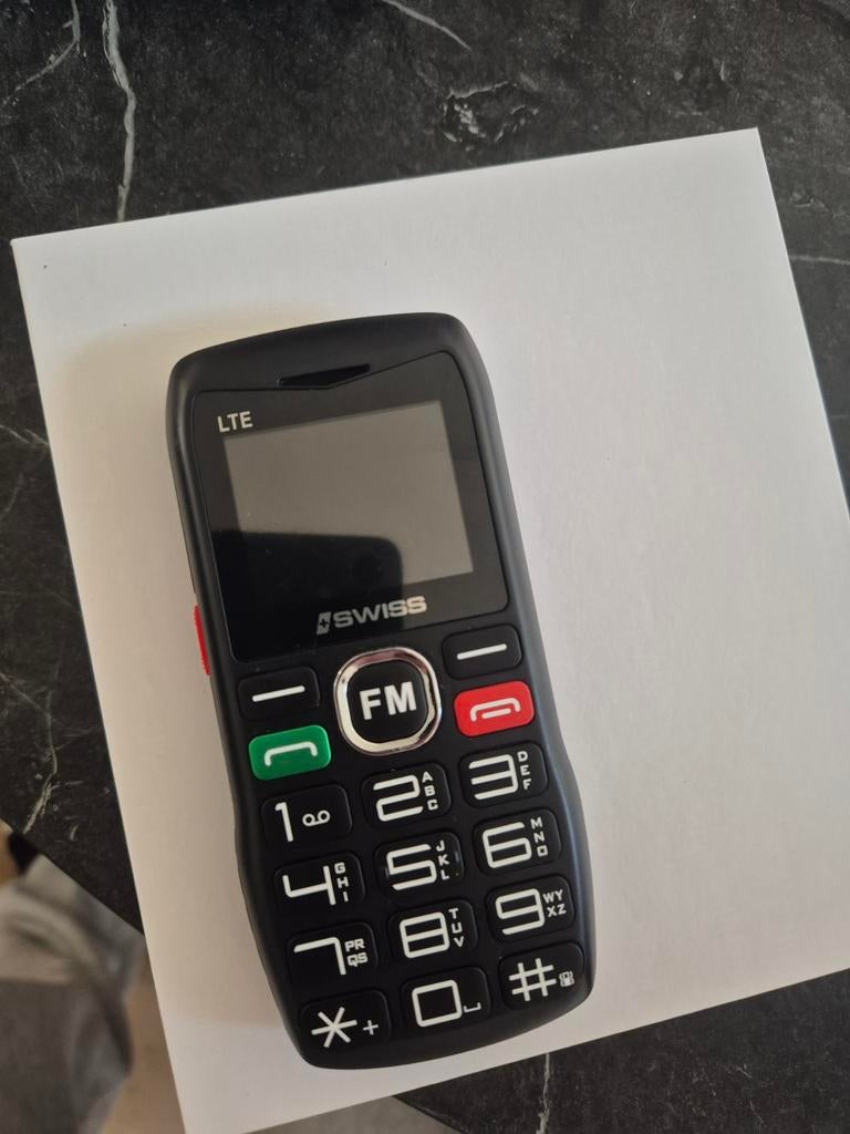 Swiss LTE mobiele telefoon, Telecommunicatie, Mobiele telefoons | Overige merken, Ophalen of Verzenden