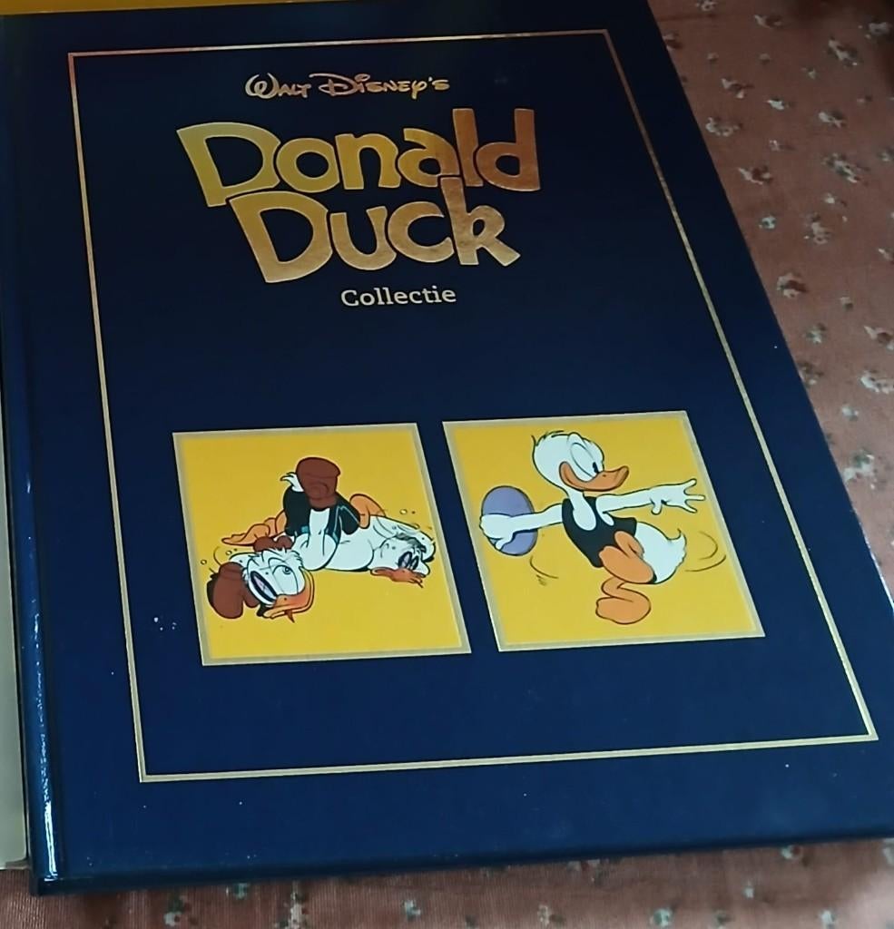 Donald Duck collectie, Boeken, Ophalen, Walt Disney, Zo goed als nieuw, Meerdere stripboeken