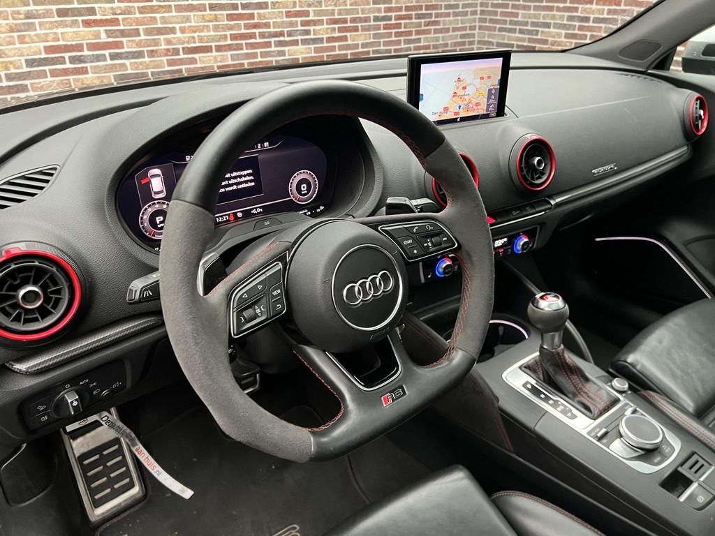 Audi RS3 2.5 TFSI RS3 quattro Panorama Virtual RS stoelen St, Automaat, Gebruikt, RS3, LED verlichting