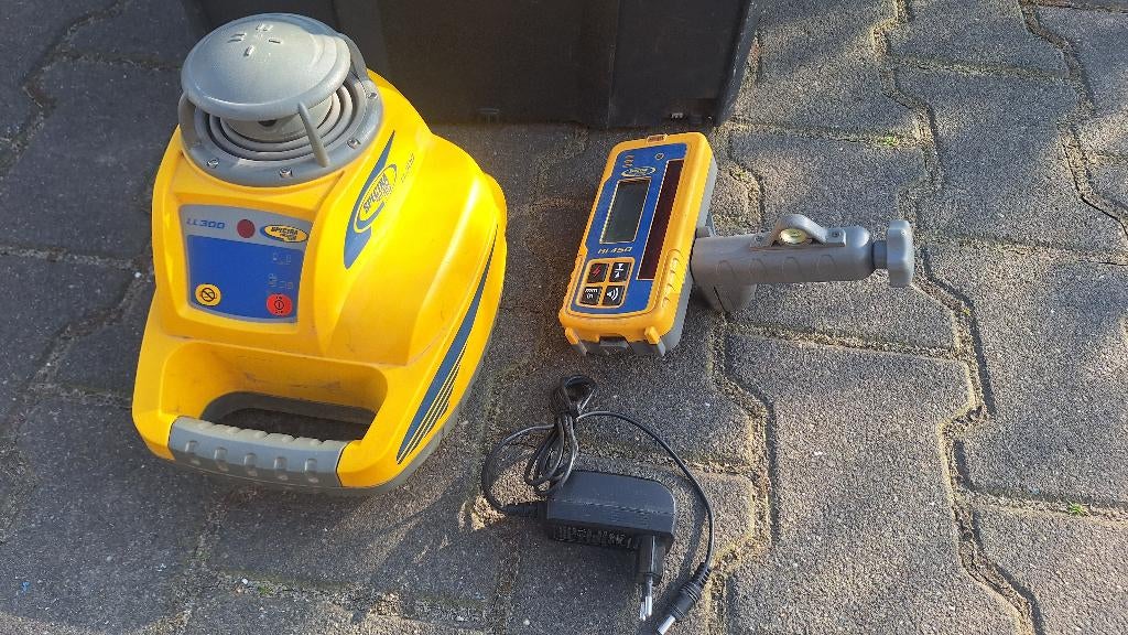 Spectra LL 300 S Accu Bouwlaser laserinstrument., ., Ophalen of Verzenden, Zo goed als nieuw, .