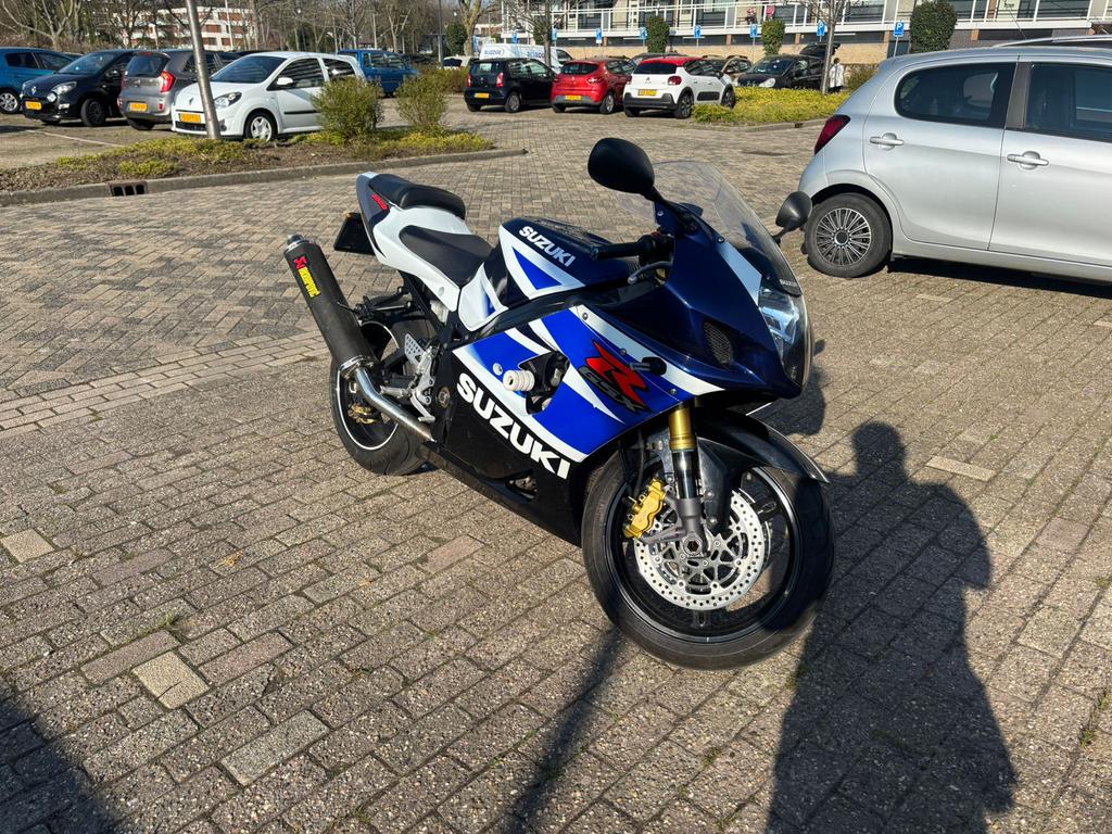 Suzuki GSX-R 1000 2003 Sportmotor met Akrapovic uitlaat